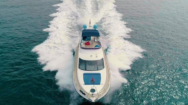 Quels sont les meilleurs itinéraires pour une croisière sur le lac Tahoe, USA?